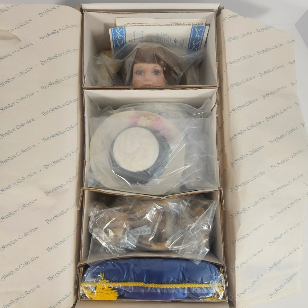 Hamilton Collection Sandra Kuck Reading with Teddy Porcelain Doll COA 1009A NIB